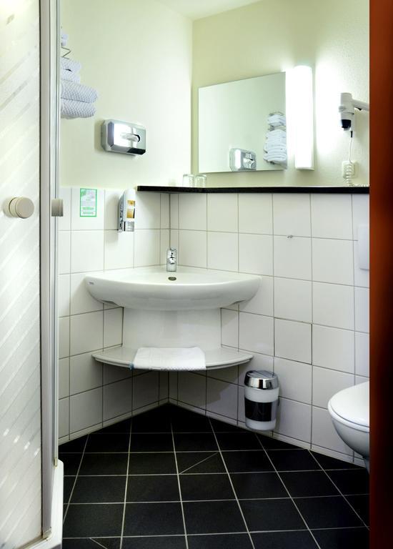 Hotel Dom-Eck Bautzen Phòng bức ảnh