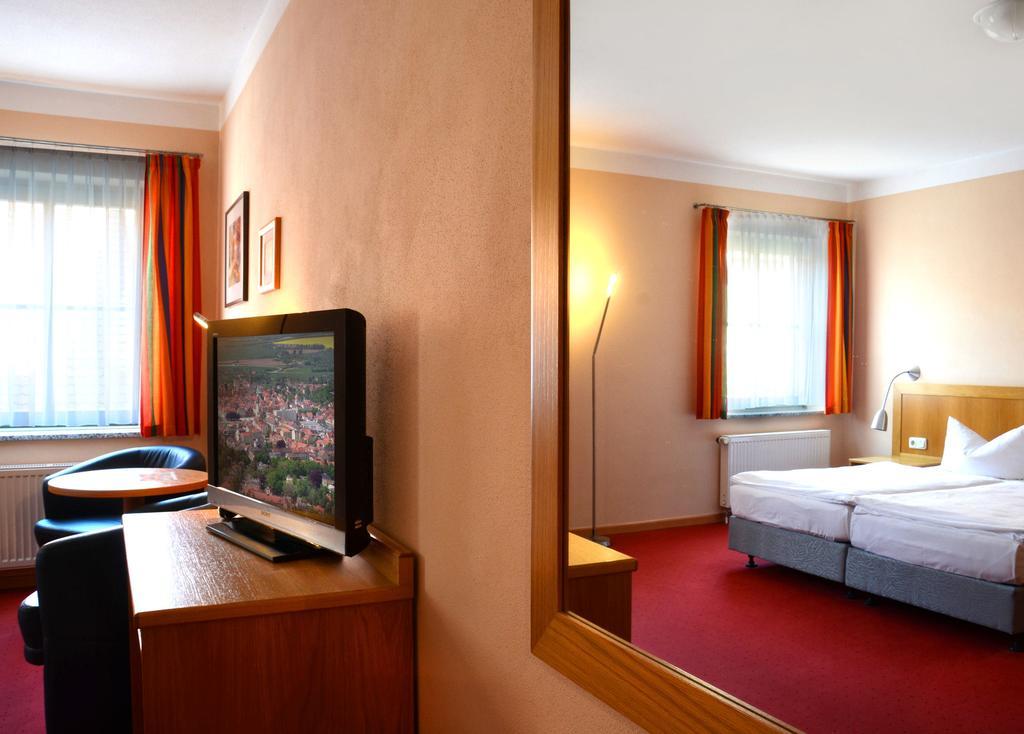 Hotel Dom-Eck Bautzen Phòng bức ảnh