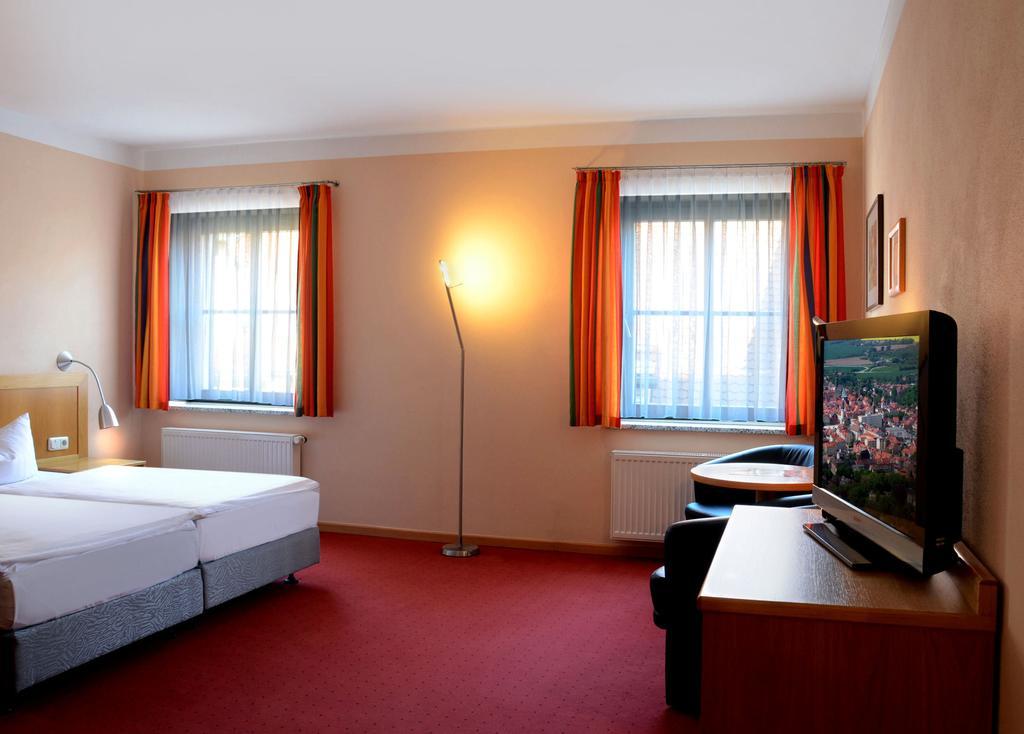 Hotel Dom-Eck Bautzen Phòng bức ảnh