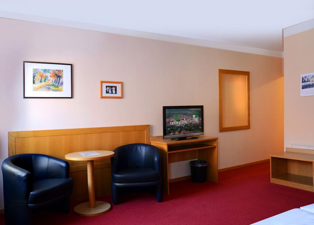Hotel Dom-Eck Bautzen Phòng bức ảnh